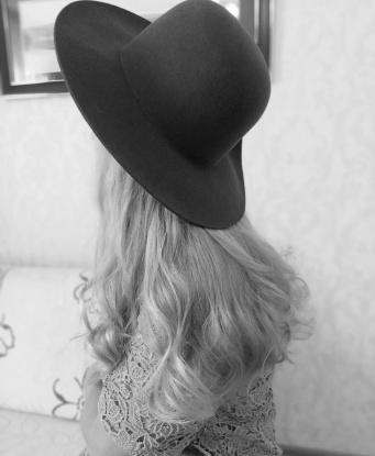 Анкета проститутки Татьяна - город Телемба, 52 года, №10648